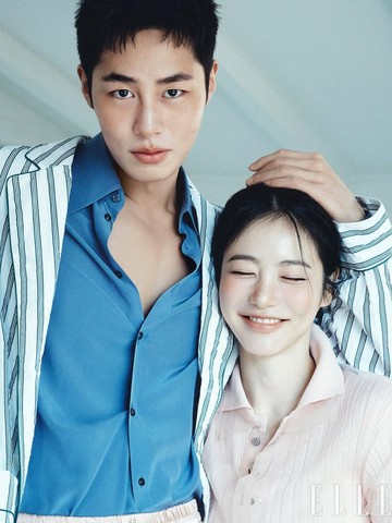 Main Drama Bareng, Lee Jae Wook dan Shin Ye Eun Pancarkan Chemistry Manis di Pemotretan ELLE Korea