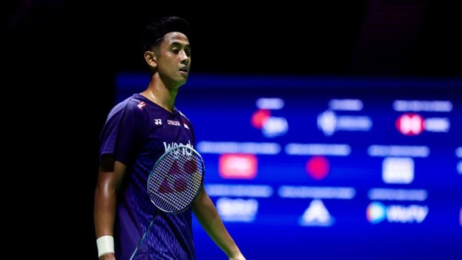 Alwi Farhan kalah dari Alex Lanier di semifinal Singapore Open 2026. (Arsip PBSI