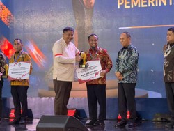 Top! Pemprov Sulsel Raih Penghargaan Terbaik 1 Creative Financing Sulawesi
