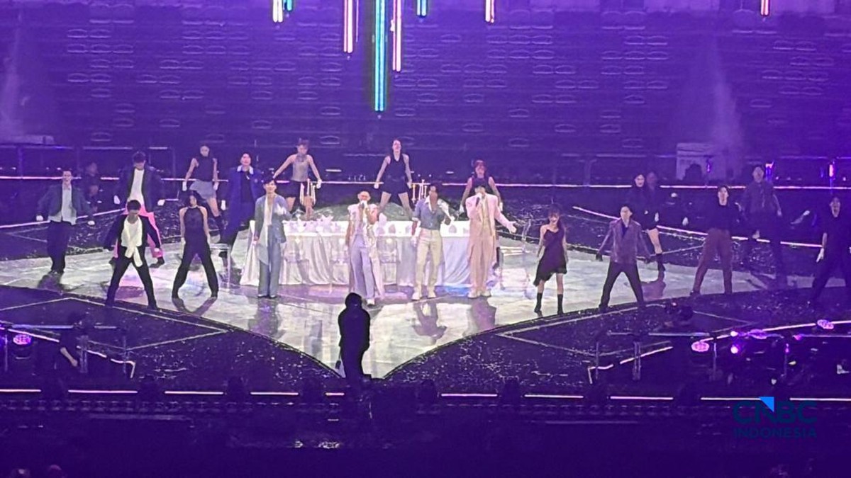 Ga Tua-Tua! Potret Tao Ming Tse-Hua Ze Lei Konser FFOREVER di Jakarta