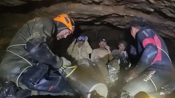 7 Orang Terjebak di Gua Laos saat Cari Emas, 5 Berhasil Dievakuasi