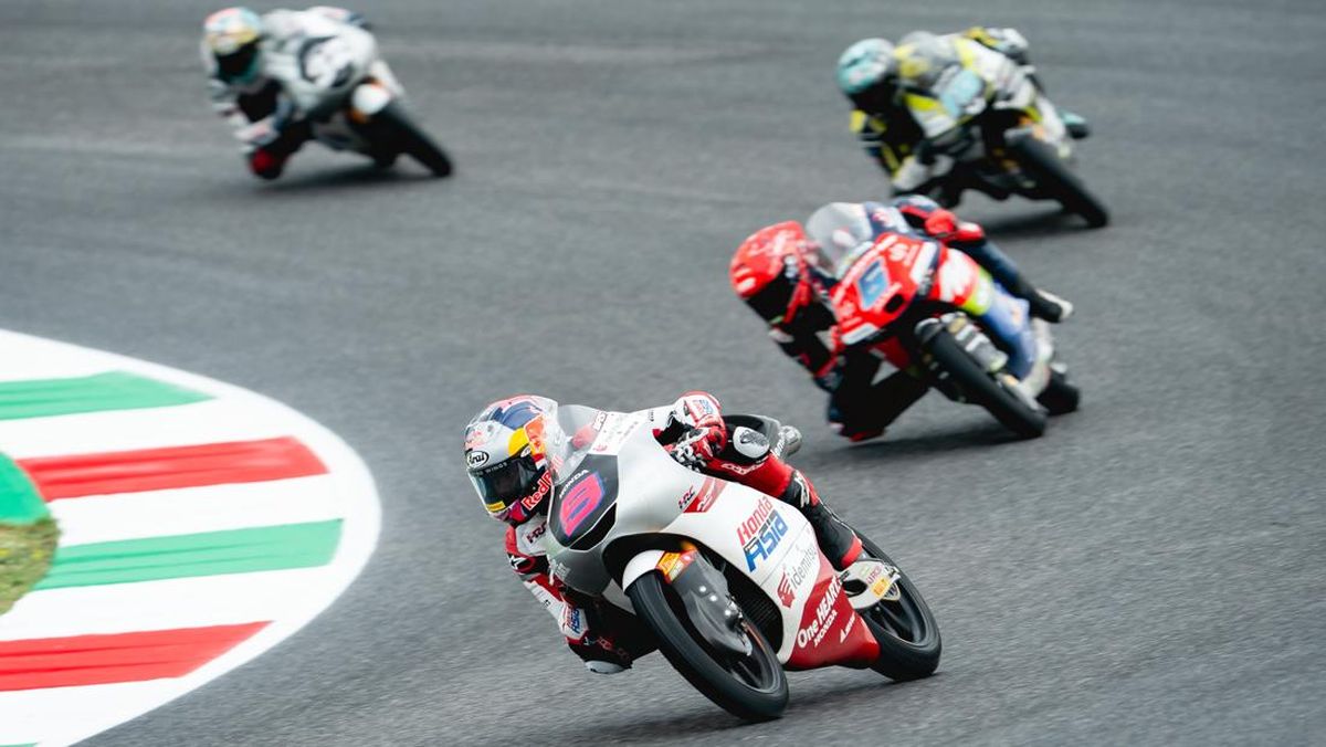 Hasil FP2 Moto3 Italia 2026: Veda Ega Posisi 21, Hakim Danish 17