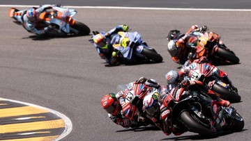 Sorotan Dunia Olahraga CNN Sport : Hasil MotoGP Italia 2026: Sengit, Bezzecchi Kalahkan Bagnaia