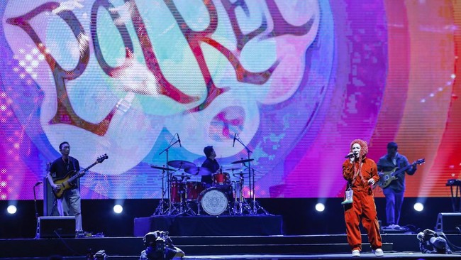 Performa panggung band Potret di Java Jazz Festival 2026