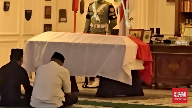 Eks Menhan Ryamizard Bakal Dimakamkan Secara Militer di TMP Kalibata