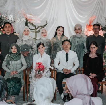 Didoakan Ibu Mertua Usai Menikah, Adhisty Zara: Terbaik Ibuku
