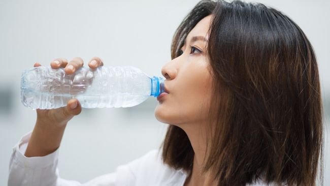 Kebiasaan yang Bikin Boros Plastik