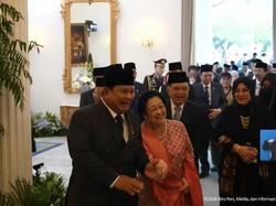 Momen Prabowo dan Megawati Gandengan Tangan di Hari Lahir Pancasila