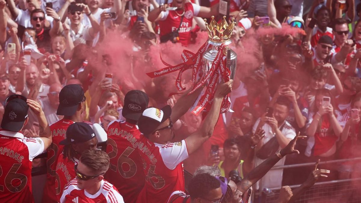 Sehari Usai Kalah di Final Liga Champions, Arsenal Parade Juara Liga