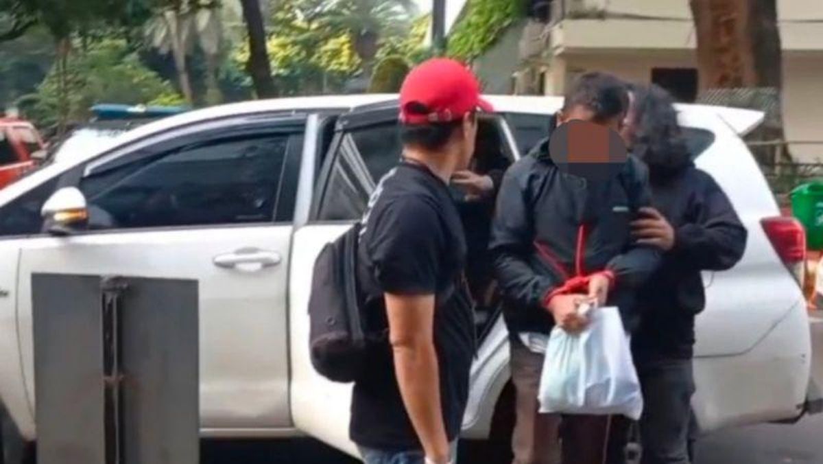 Sopir Ngamuk di JORR Akhirnya Ditangkap, Cuma Gara-gara Gagal Menyalip