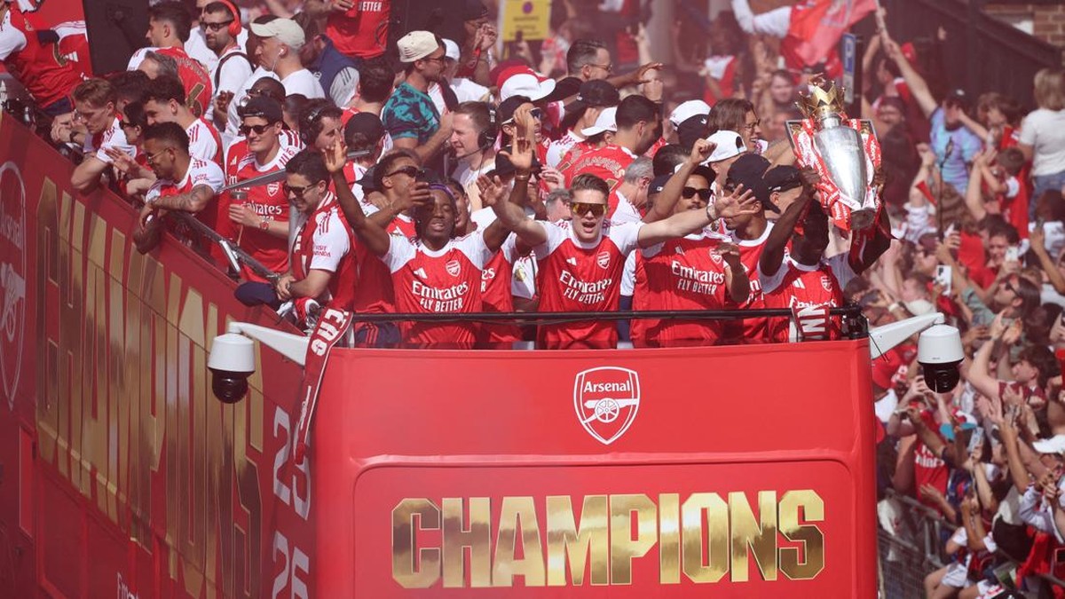 Parade Merah di London, The Gunners Akhirnya Juara Liga Inggris