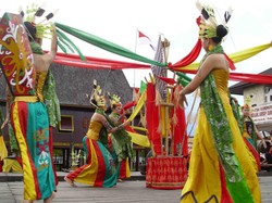 Gerakan Tari Manasai, Cara Dayak Ngaju Satukan Perbedaan