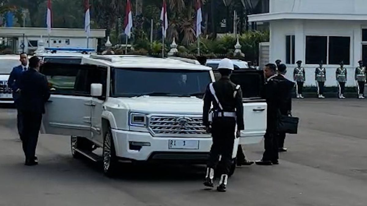 Momen Prabowo Hadiri Upacara Persemayaman Eks Menhan Ryamizard Ryacudu