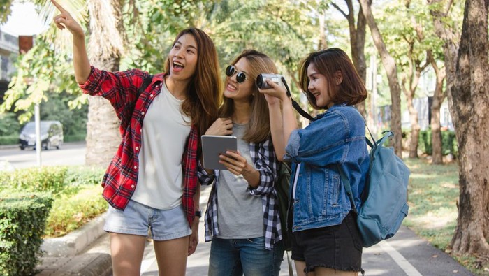 5 Kelebihan Orang Cerewet yang Bikin Traveling Jadi Lebih Mudah