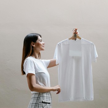 5 Tips Membuat Baju Tidak Kusut Tanpa Setrika