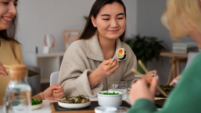 3 Ciri Kepribadian Orang yang Makan Cepat, Apakah Kamu Salah Satunya?