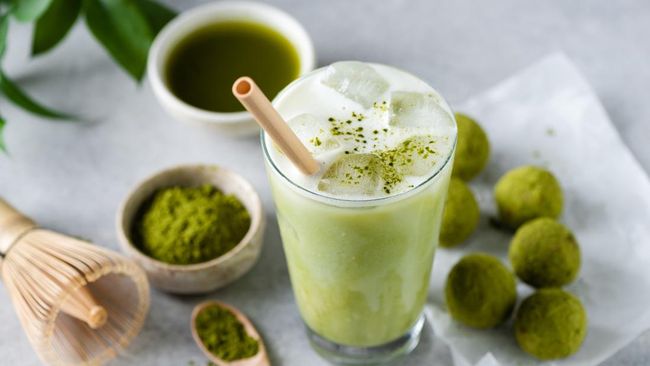 Matcha mengandung kafein yang dapat memengaruhi asam lambung pada sebagian orang. Lantas, apa matcha aman diminum penderita maag?