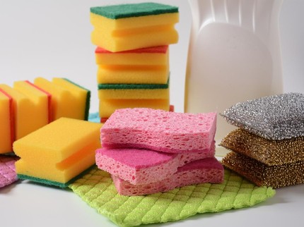 5 Jenis Spons Pembersih dan Fungsinya di Rumah, Jangan Asal Pakai!
