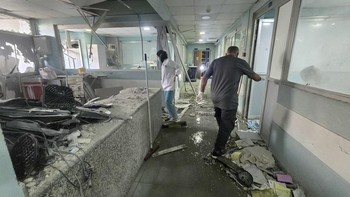 Israel Bom Kota Tyre di Lebanon Selatan