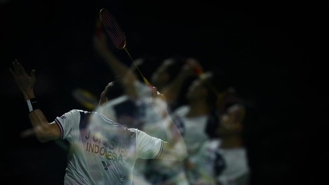 Jonatan Christie menilai atmosfer Istora Senayan sudah kembali keangkerannya. (ANTARA FOTO/Fauzan)