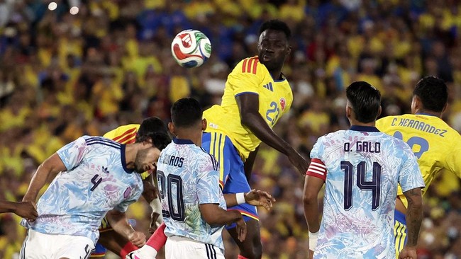 Soccer Football - International Friendly - Colombia v Costa Rica - Estadio Nemesio Camacho El Campin, Bogota, Colombia - June 1, 2026 Colombia's Davinson Sanchez in action REUTERS/Luisa Gonzalez