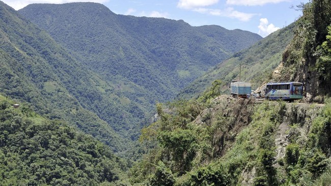 Yungas Road di Bolivia
