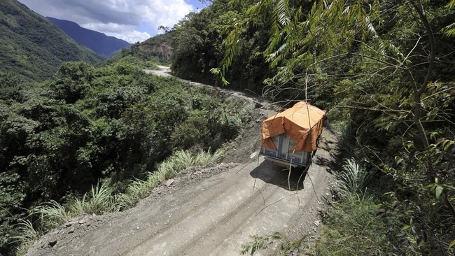 Yungas Road di Bolivia