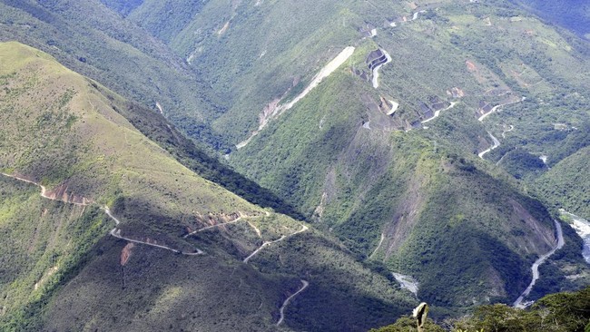Yungas Road di Bolivia