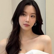 Bersiap Comeback di Layar Lebar, Moon Ga Young Dikabarkan Bintangi Film Two Pieces