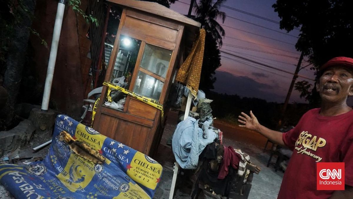 Teror Api Rumah Fia Sleman Meluas, Bakar Benda di Luar Bangunan