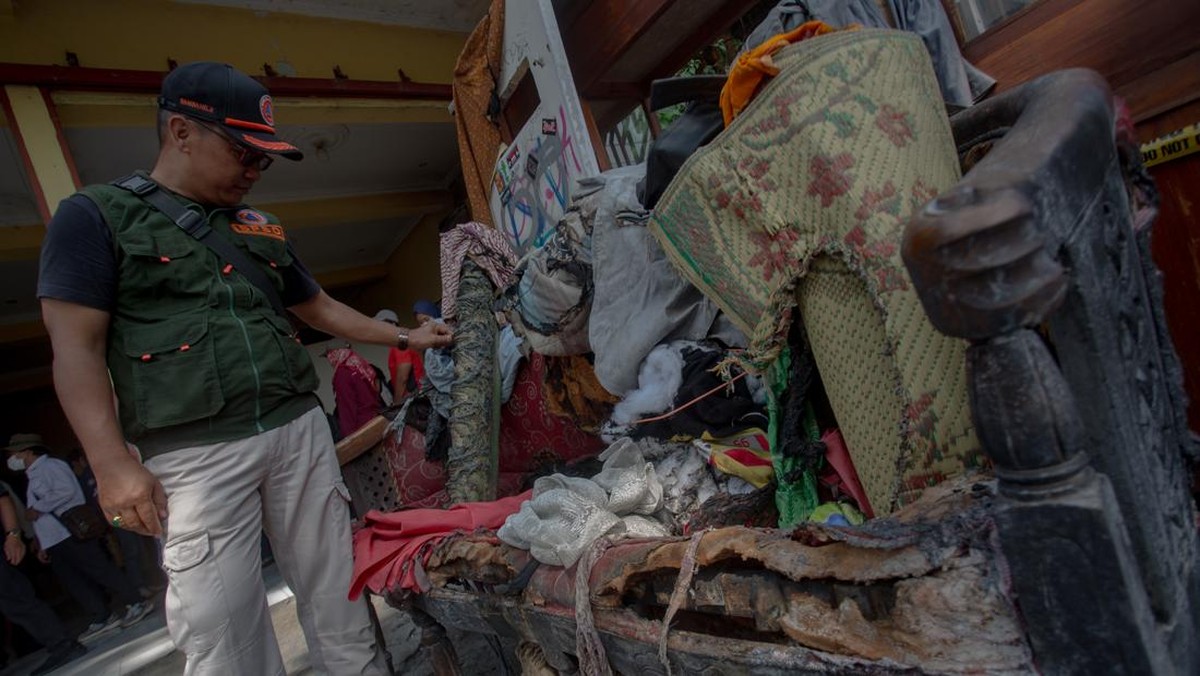 Kediaman Mutfiana alias Fia di Seyegan, Sleman, DI Yogyakarta (DIY) yang dilanda kemunculan teror api misterius secara berulang.