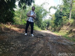 Cek Jalan Rusak di Gununghalu, Jeje Fokus Benahi Infrastruktur Selatan KBB