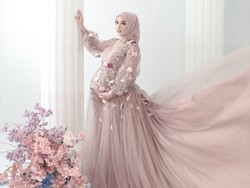Diam-diam Sudah Punya Anak, Ini Foto-foto Dinan Fajrina Hamil Saat Doni Salmanan Ditahan