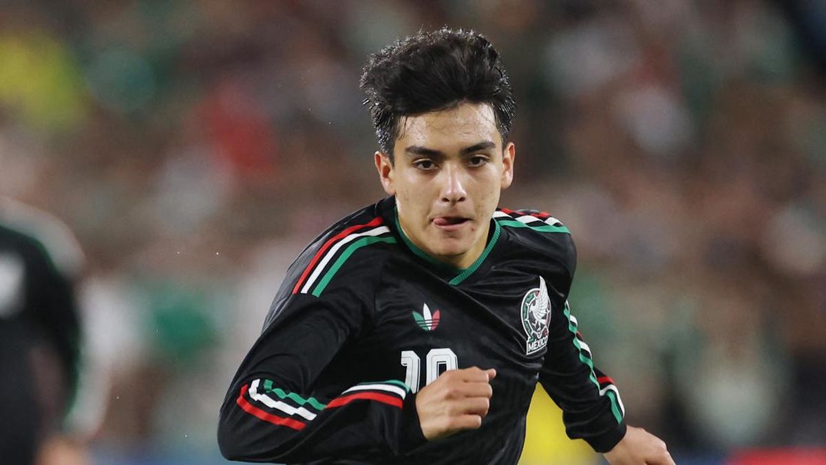 Sah, Gilberto Mora Pemain Termuda di Pembuka Piala Dunia