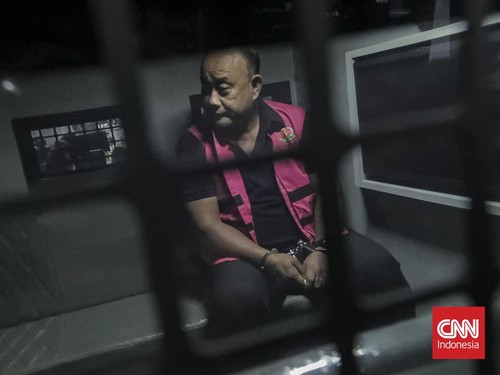Kejaksaan Agung (Kejagung) menahan eks Kepala Badan Gizi Nasional (BGN) Dadan Hindayana di Gedung Bundar Kejaksaan Agung, Jakarta Selatan, Rabu (2/6/2026). (CNNI Indonesia/Adhi Wicaksono)
