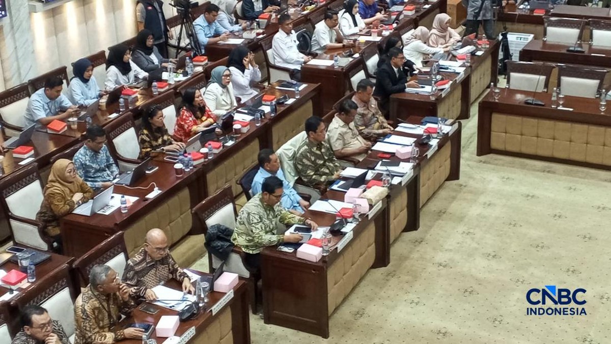 Purbaya Ungkap Isi RUU P2SK: Dana Haji-Tapera Diatur dan Diawasi OJK