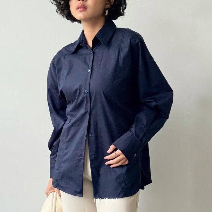 Maura Timeless Chic Shirt (Dark Mode Navy)