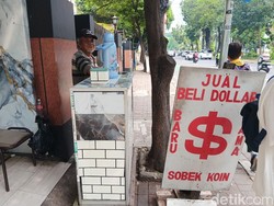 Masih Ada Penukaran Dolar di Trotoar Jakarta, Begini Nasibnya Sekarang