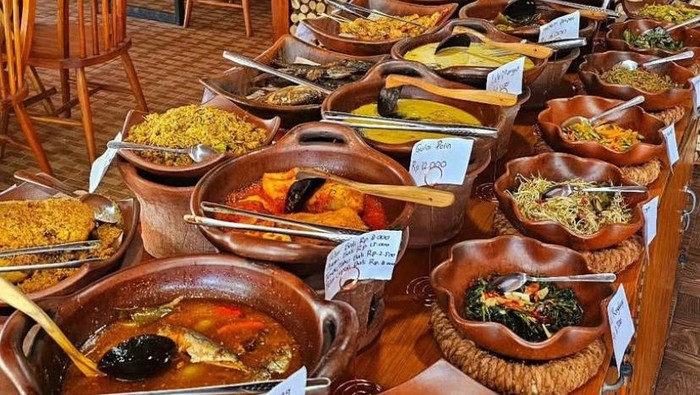 5 Rekomendasi Kuliner di Dekat Universitas Negeri Surabaya, Enak dan Ramah Kantong!