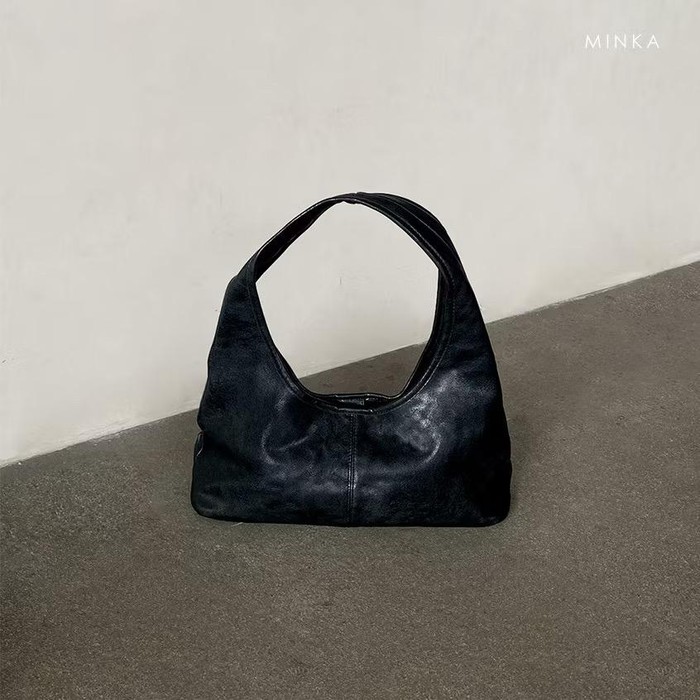 ONY Woman Shoulder Bag (Black)