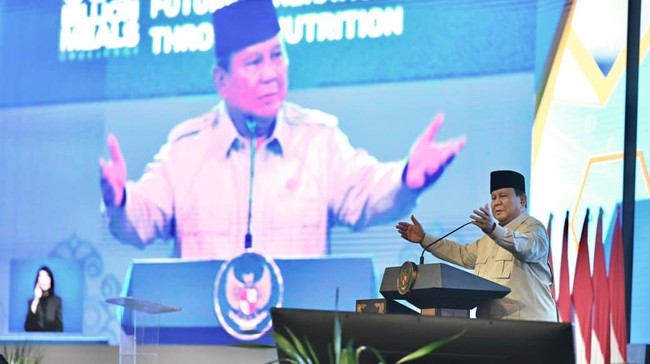 Presiden RI Prabowo Subianto menghadiri acara Building Indonesia's Future Generations Through Nutrition di Sentul International Convention Center (SICC), Kab. Bogor, Jawa Barat, Rabu (3/6).