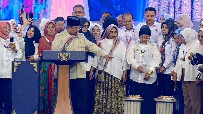 Prabowo Panggil BPKP-PPATK soal MBG — Sinyal Pembersihan Program Andalan