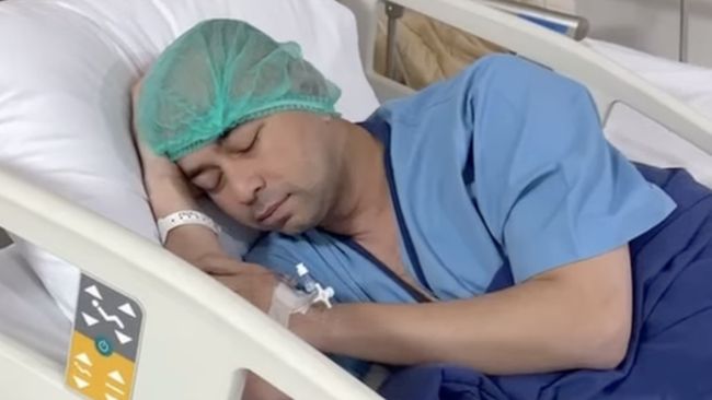Kondisi Raffi Ahmad yang Terbaring Lemah dan Pucat Usai Jalani Operasi Tengah Malam