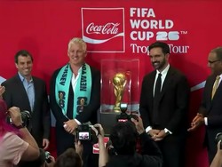 Video: Trofi Piala Dunia Dipamerkan di New York
