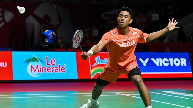 Alwi Farhan akan melawan Jonatan Christie di babak 16 besar Indonesia Open 2026.