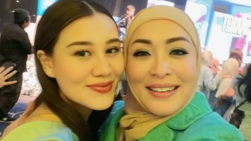 Kedekatan Angelina Sondakh dan Aaliyah Massaid Putri Sambungnya Disorot