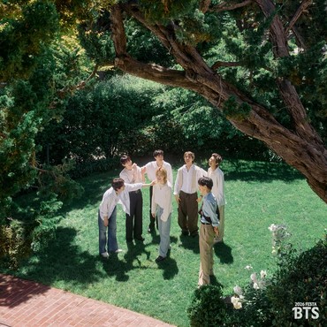 Konser BTS Molor 75 Menit, Jimin dan Jungkook Langsung Minta Maaf ke ARMY