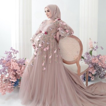 Dinan Fajrina Ungkap Alasan Selama Ini Tutupi Kehamilan hingga Melahirkan