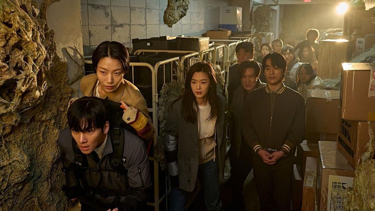 Alasan Yeon Sang-ho Korbankan Latar Karakter Film Zombie Colony