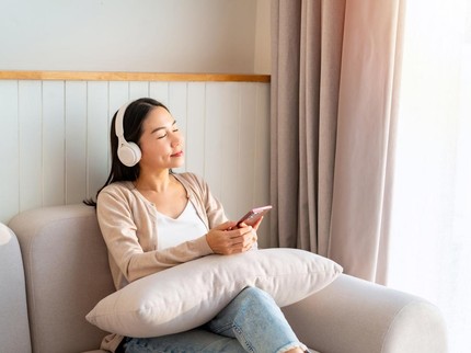 9 Ciri Kepribadian Orang yang Lebih Suka Menyendiri, Bukan Berarti Anti Sosial
